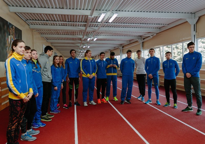 В Днепре Марина Филатова открыла легкоатлетический манеж (ФОТО) 10