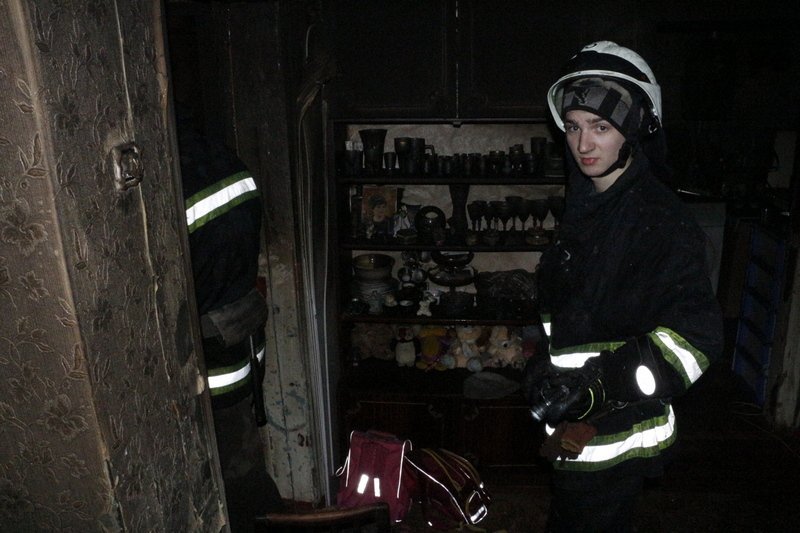 В переулке Лиственном произошел пожар (ФОТО) 9