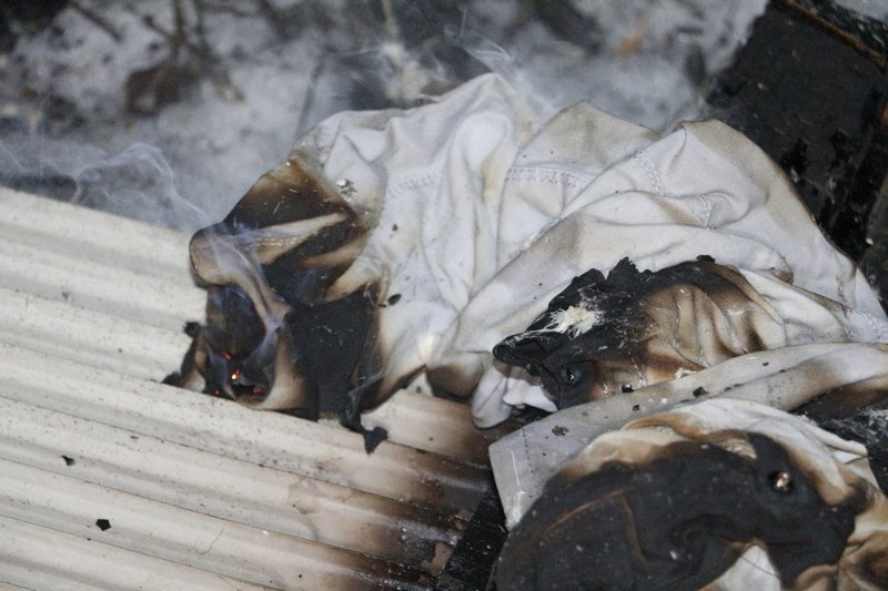 В переулке Лиственном произошел пожар (ФОТО) 18