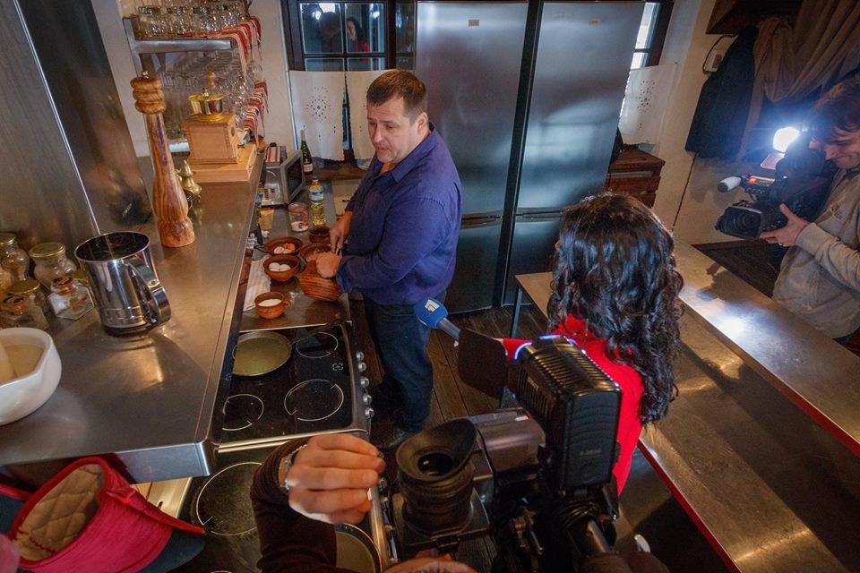 Блины от мэра: Филатов поделился рецептом традицонного блюда на Масленицу (ФОТО) 1