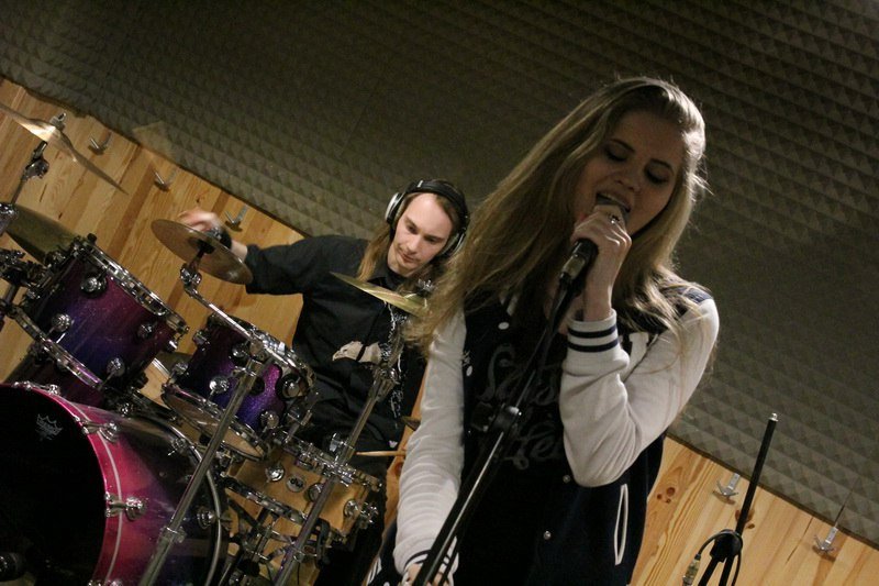 Днепровские музыканты собрались покорять Украину: интервью с группой "Monkey Shock" 7