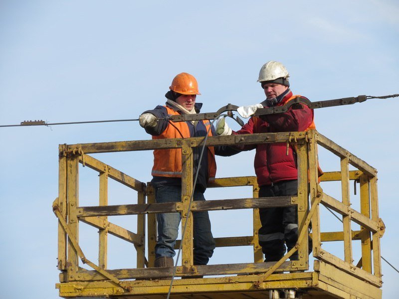 Первые шаги: в Днепре на Новом мосту начались ремонтные работы (ФОТО) 1