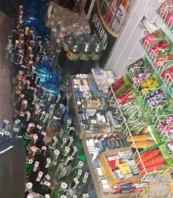 В Днепре сотрудники полиции изъяли более 1 000 литров алкоголя 1
