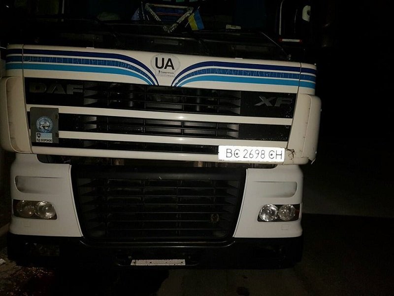 Львовский мусор возвращается: под Днепром задержали 11 фур с отходами 4