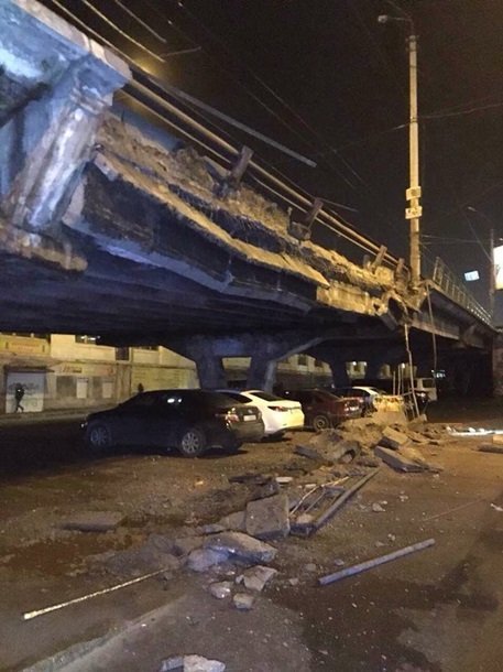 Наш мост тоже "устал" от времени: Филатов прокомментировал обвал Шулявского моста в Киеве 2