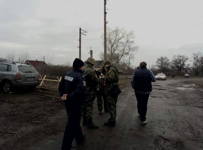 Штурм блокады на Донбассе: есть раненные, задержаны 37 человек 3