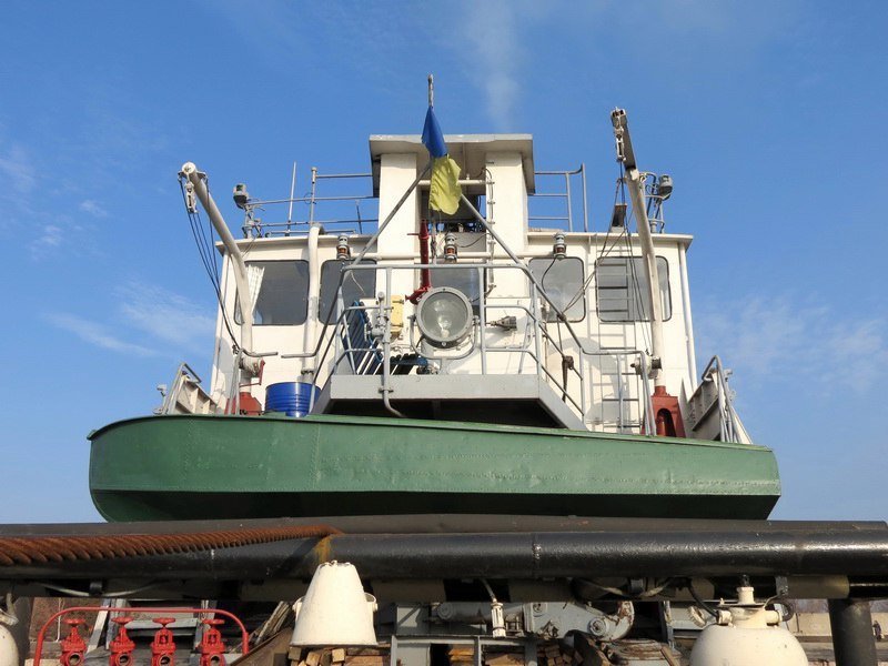 Спасение от наводнения: на Днепре провели ледокольные работы 2