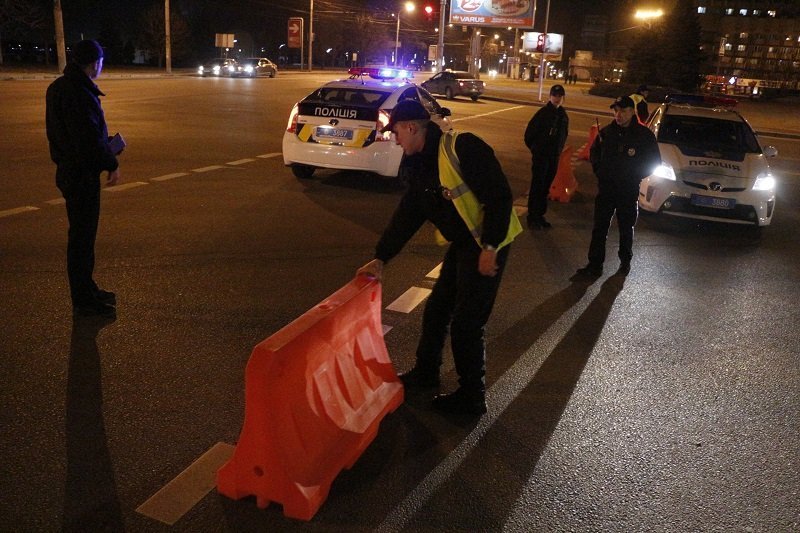 В Днепре впервые перекрыли Новый мост для ремонтных работ 7