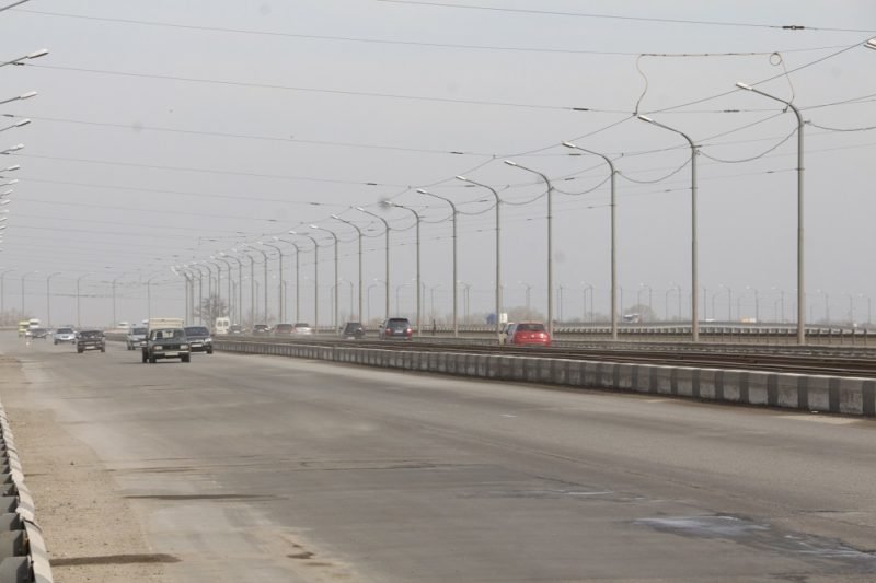 В Днепре перекрыли Новый мост: смотрите, насколько загружен Кайдакский мост 1