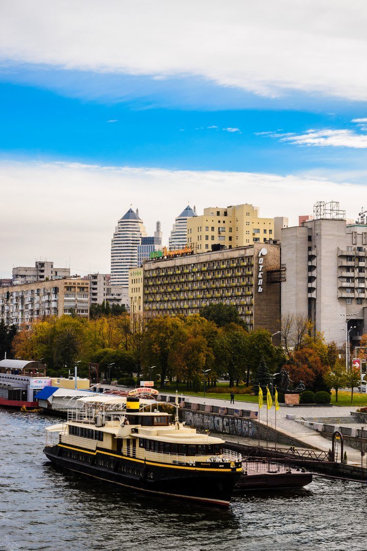 Было - стало: Днепр на открытках 80-х годов и сейчас 23