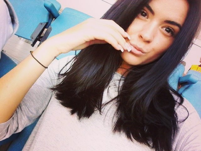 Девушки футболистов «Днепра»: смотрите, кто вдохновляет наших игроков 1