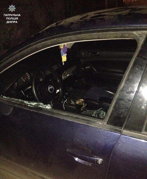 В Днепре патрульные задержали автомобильного вора 2
