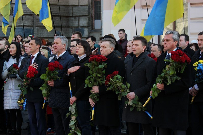 В Днепре отметили годовщину со дня рождения Тараса Шевченко 11