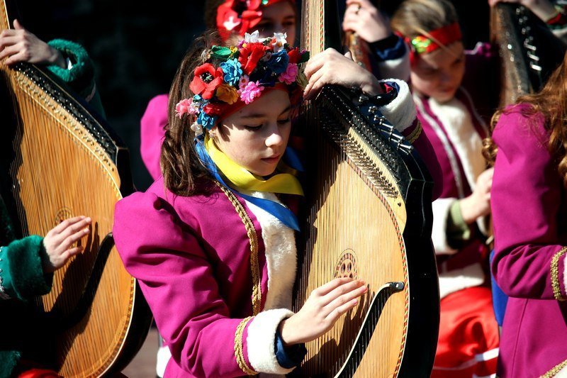 В Днепре отметили годовщину со дня рождения Тараса Шевченко 12