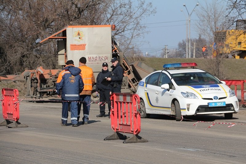 Транспортный коллапс на Амурском мосту: жуткие пробки и ремонтные работы 11