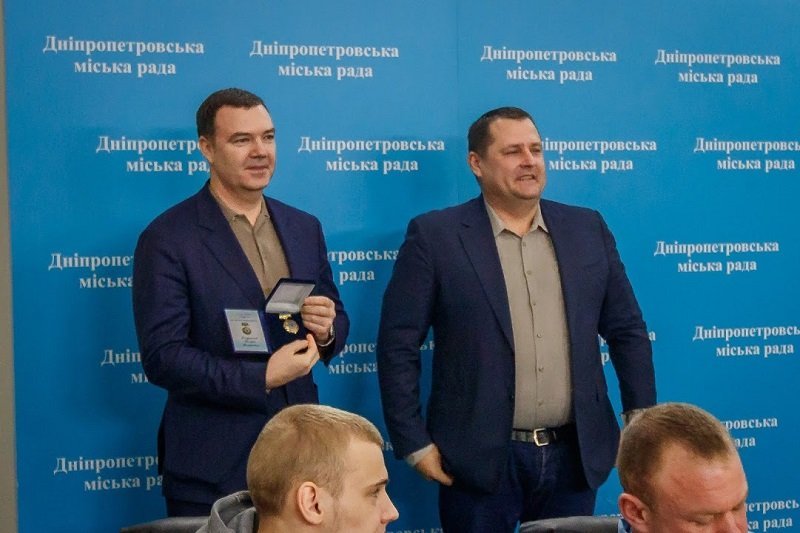 Борис Филатов поздравил игроков баскетбольного клуба "Днепр" с получением Кубка Украины 2