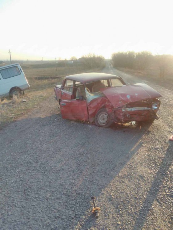 В ужасном ДТП под Днепром пострадали трое детей 1