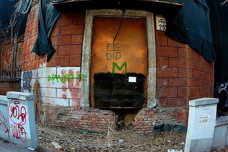 Забытая история: ТОП-7 заброшенных зданий в центре Днепра 3