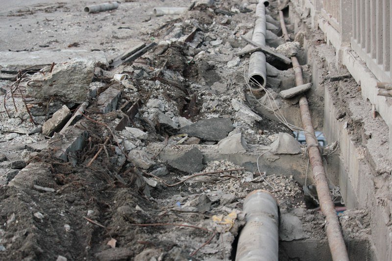 Получи ответ: продолжают ли автомобили ездить по Новому мосту 11