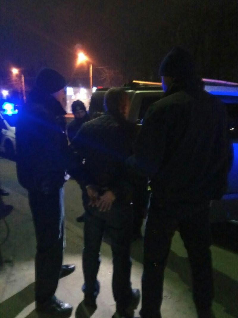 Ночная погоня: в Днепре задержали пьяного мужчину на Hummer 2