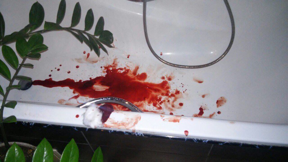 В Днепре пьяный священник катался по городу на машине, после чего напал на дочь своей сожительницы 1