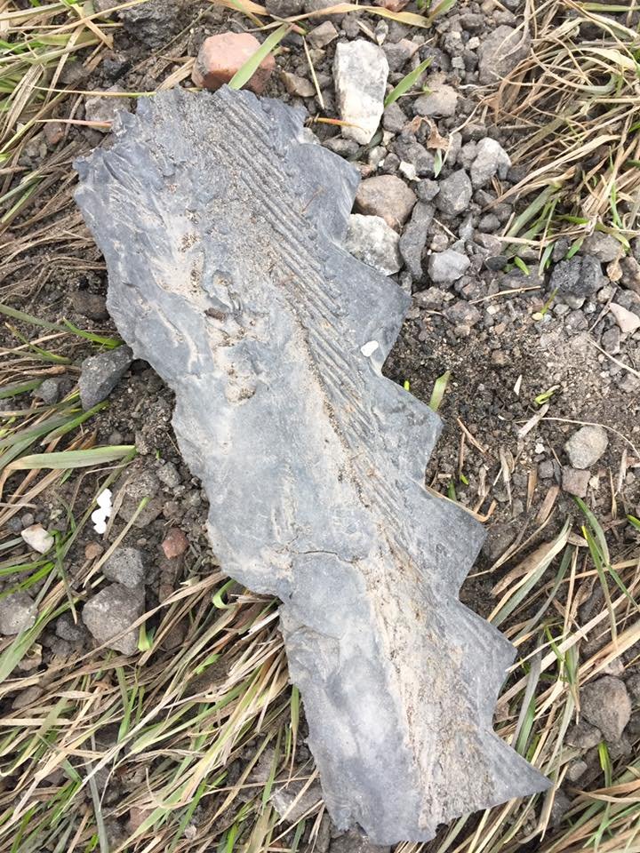 Опасность для автомобилистов: под Днепром водителей ожидают ямы-ловушки 4