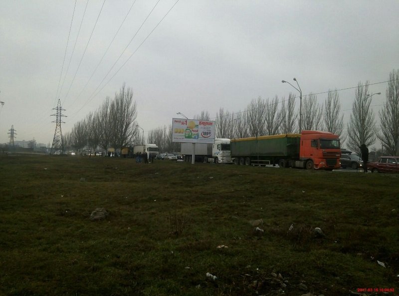 Задержанный львовский мусор в Днепре отправили обратно домой 6