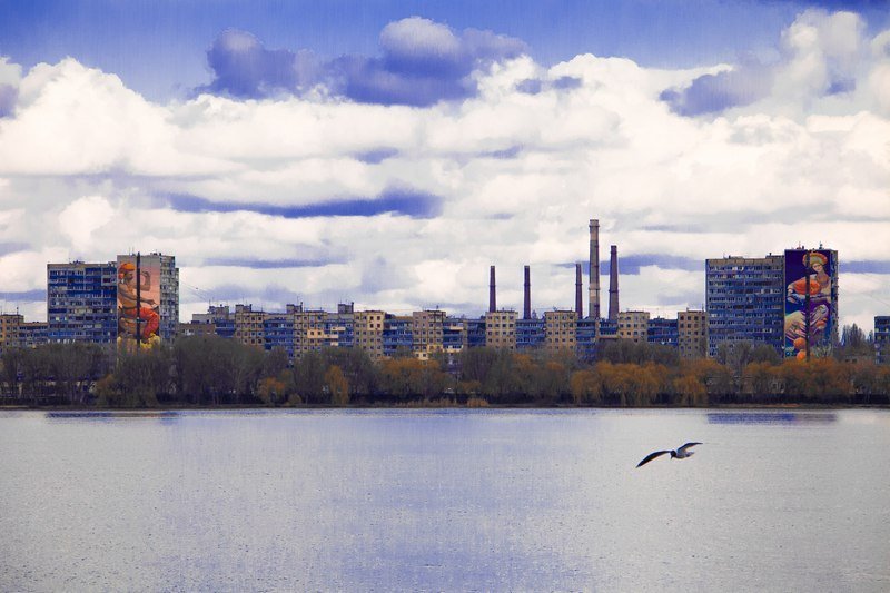 Усатый казак и собака с трубкой: в Днепре появился еще один патриотичный мурал 1