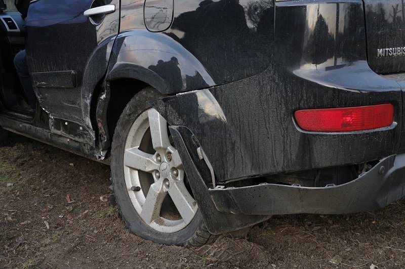 На Титова в ДТП столкнулись Daewoo Lanos и Mitsubishi Outlander 3