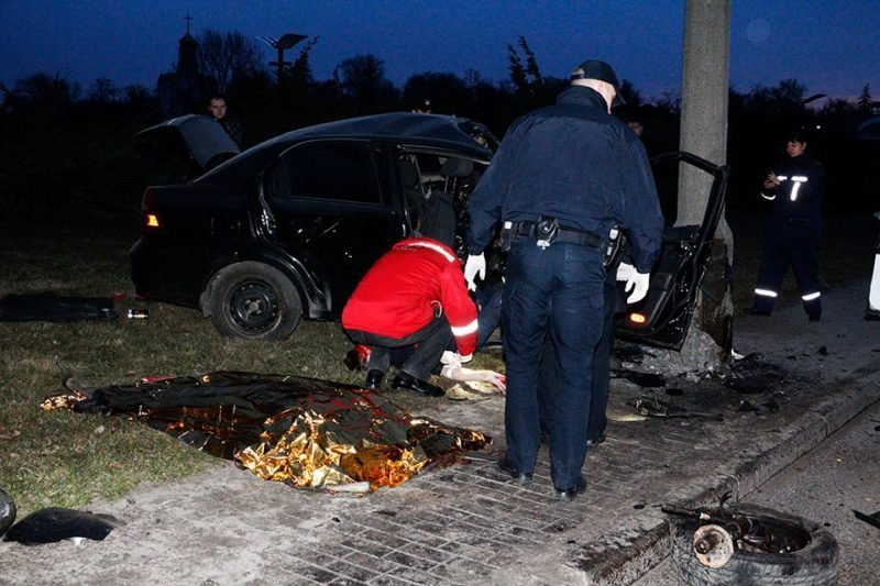 Смертельная ночь: на Сичеславской Набережной в страшном ДТП разбились 3 человека 7