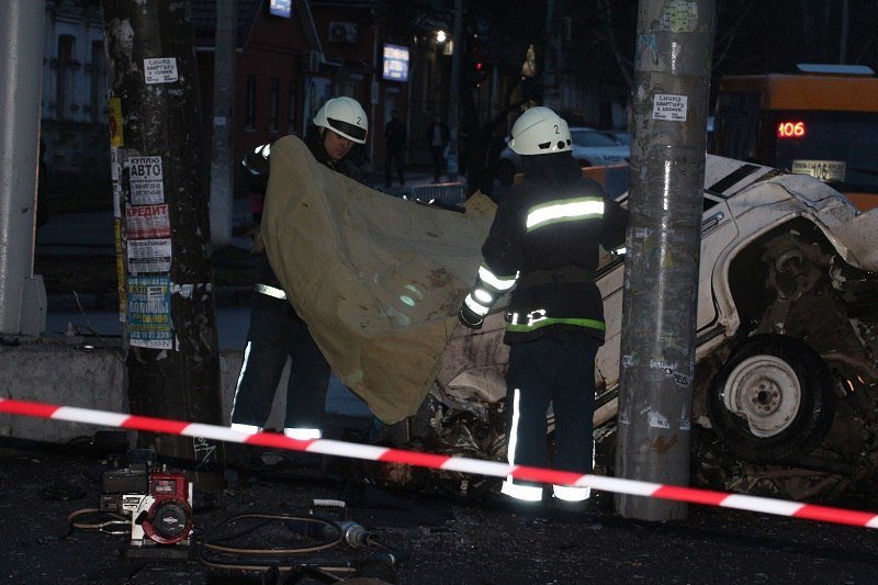 Жуткое ДТП внизу Рабочей: погиб человек 7