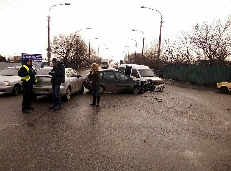 Внимательнее на дорогах: где в Днепре чаще всего случаются ДТП 26