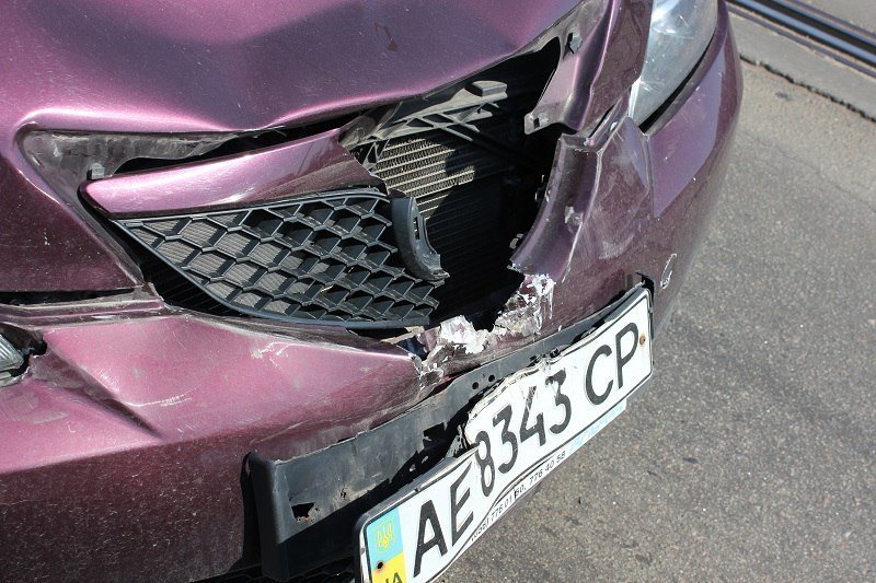 Из-за ДТП на Старом мосту образовалась пробка 6