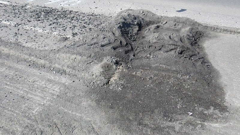 Опасность сорваться в реку: что сейчас происходит на Новом мосту 3