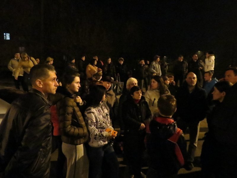 Митингующие третий день подряд перекрывают Слобожанский проспект 2