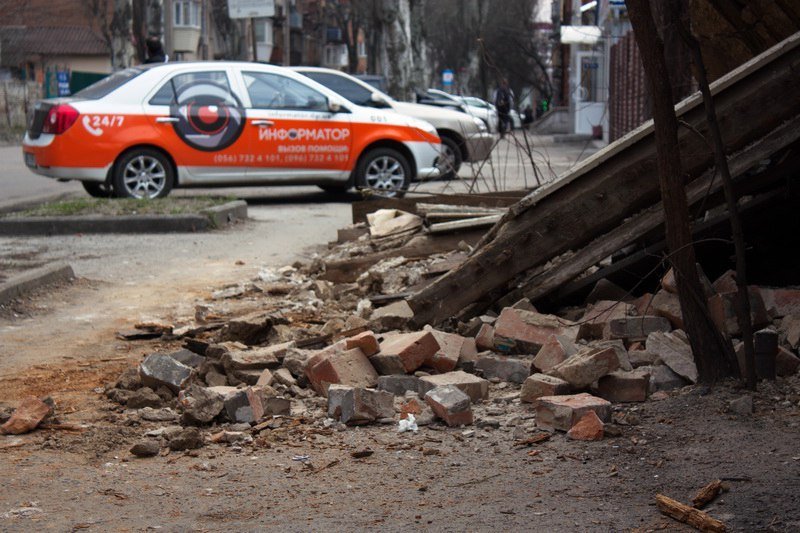 Забытая история: в центре Днепра обрушился старинный дом 3