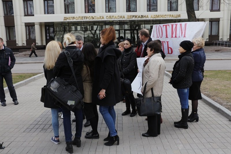 Жизнь на волоске: возле ОГА состоялся митинг диализных пациентов 5