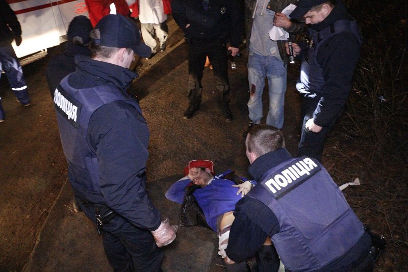 Одна ночь патрулирования с полицией Днепра: от пьяных горожан до стрельбы и ранений 13