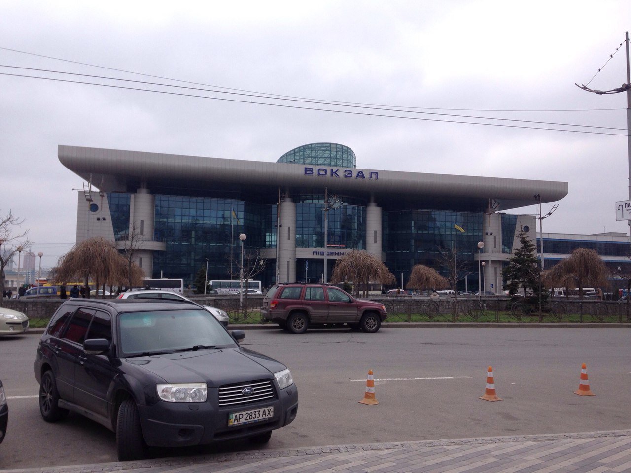 Днепр против Киева: сравнение вокзалов, маршруток и городских особенностей 8