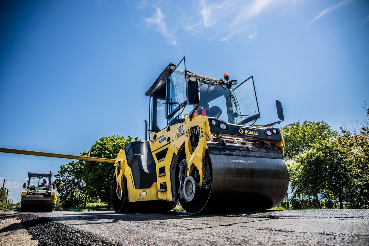 В Днепропетровской области завершают ремонт участка автодороги 2