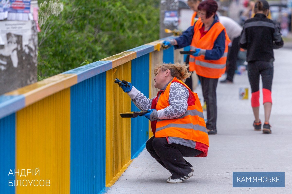 В Каменском продолжаются работы по благоустройству города 2