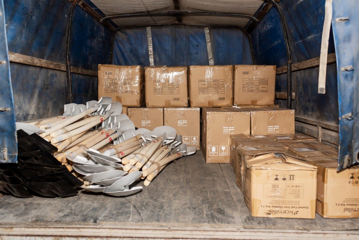 Компания ИНТЕРПАЙП передала помощь на передовую на 600 тысяч гривен 1