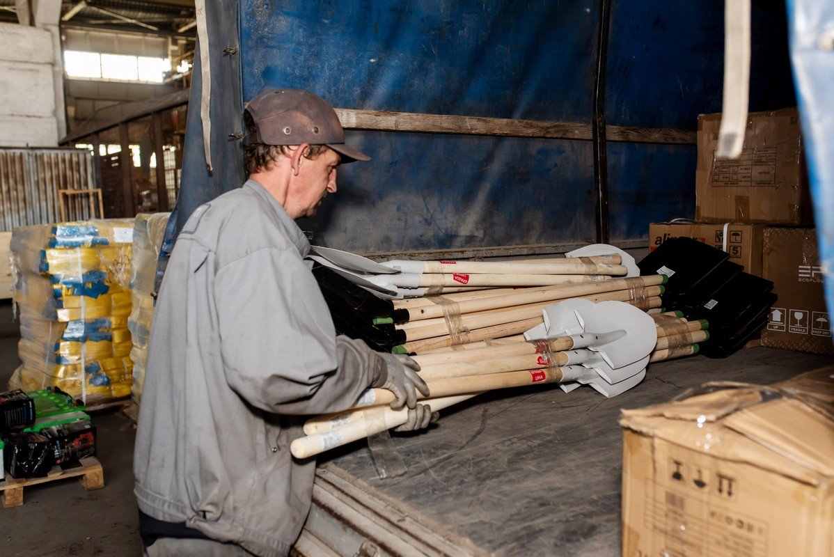 Компания ИНТЕРПАЙП передала помощь на передовую на 600 тысяч гривен 6