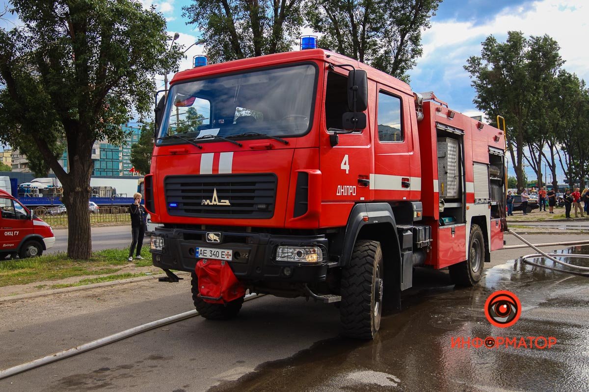 Работали сотрудники 4-ой пожарно-спасательной части Работали сотрудники 4-ой пожарно-спасательной части
