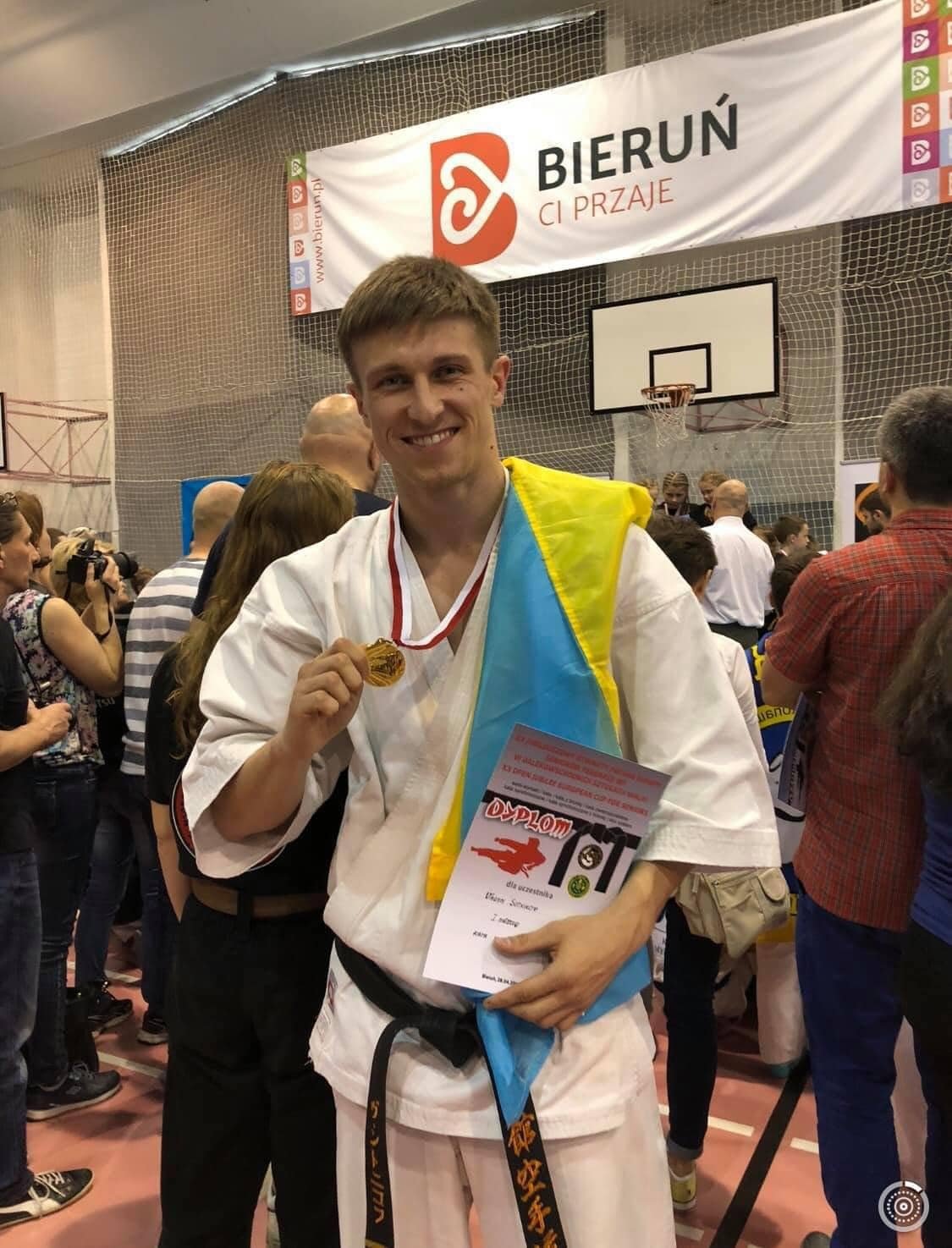 В бою с врагами погиб тренер по рукопашному бою из Днепра Вадим Сотников 1