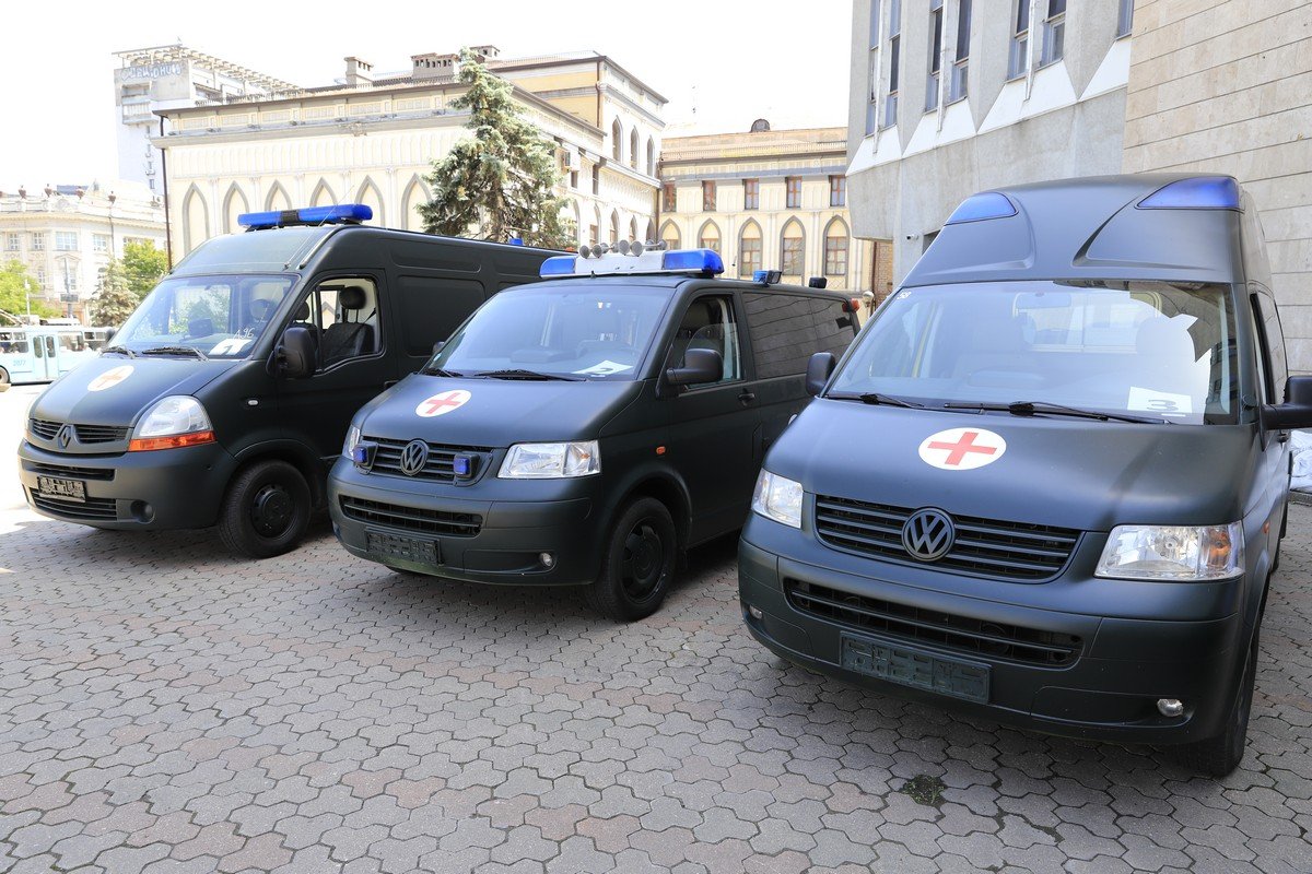 Борис Филатов: «Днепр уже передал военным почти 350 маневровых авто» 13