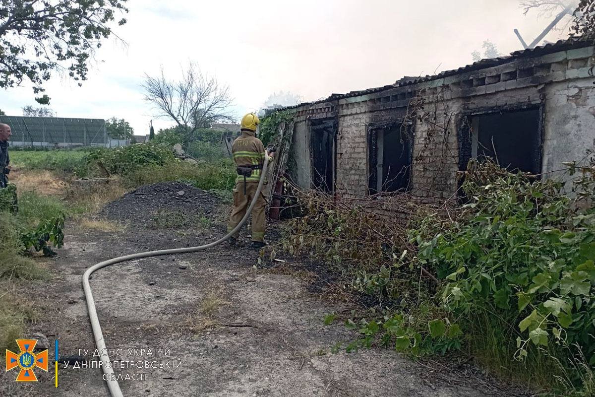 Враг из артиллерии снова обстрелял Зеленодольскую громаду 1