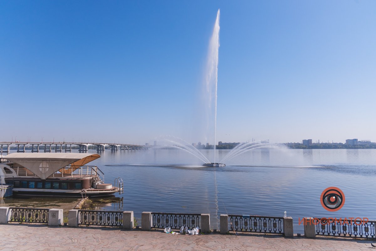 Фонтан открыли еще в 2005 году Фонтан открыли еще в 2005 году