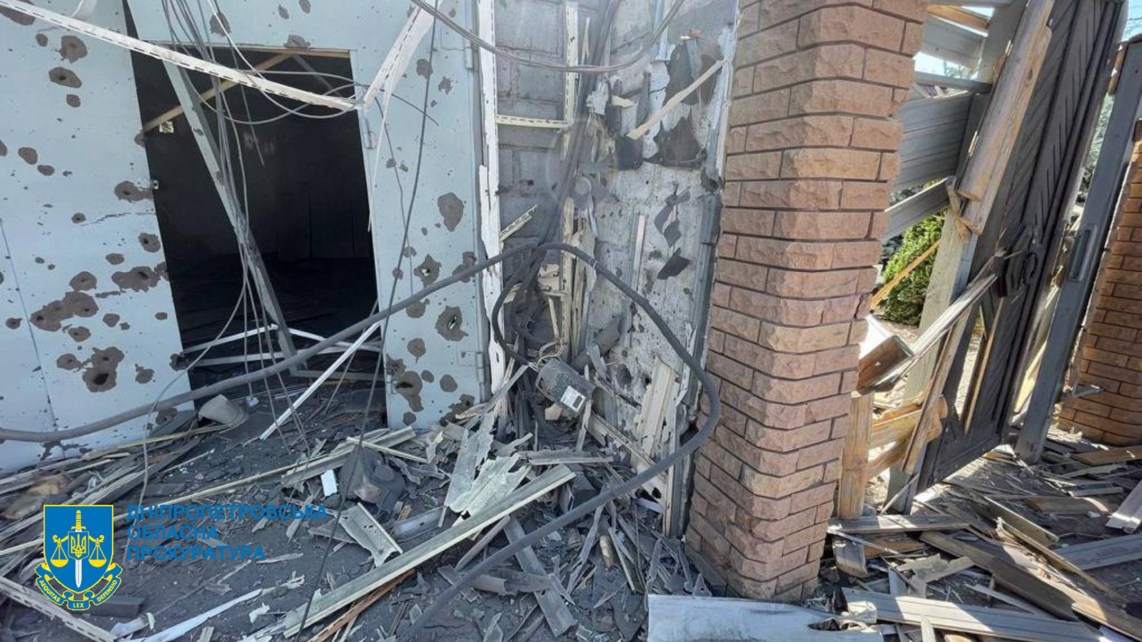 Оккупанты в очередной раз обстреляли Криворожский и Синельниковский район: прокуратура начала производство 2