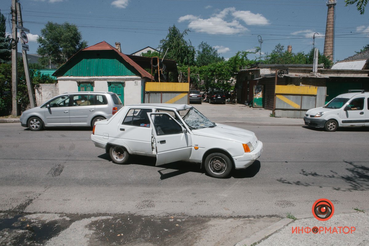 В Днепре на Любарского ЗАЗ "Таврия" сбила мужчину 5